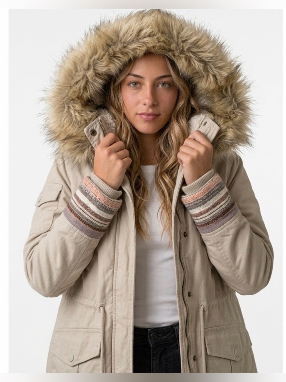 NWT Boundless North Faux Fur Hood Trim Woodland Anorak
in Truffle